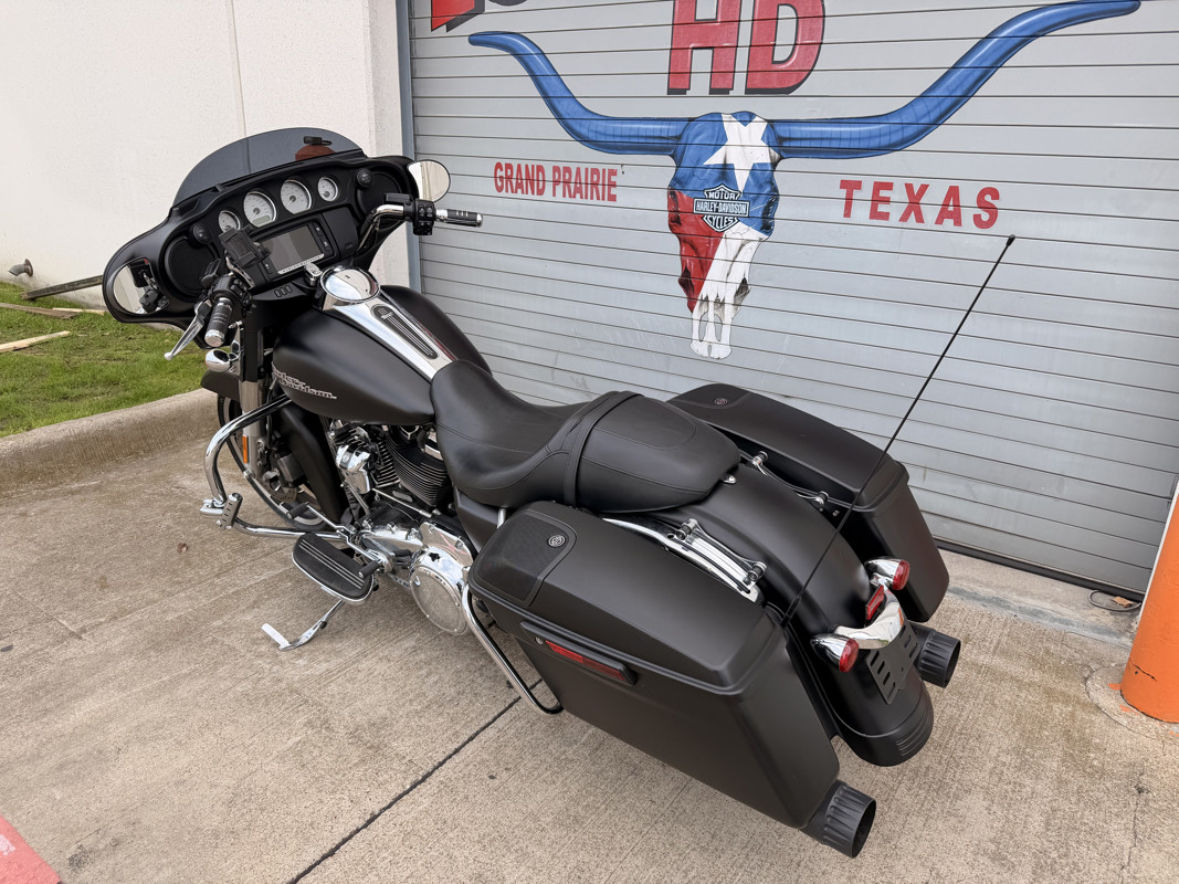 Street Glide® Special
