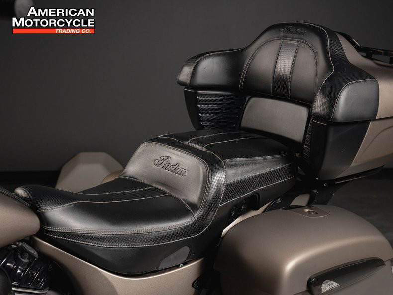 Roadmaster Dark Horse