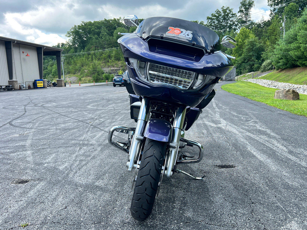 Road Glide®