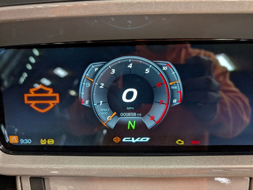 CVO® Street Glide®