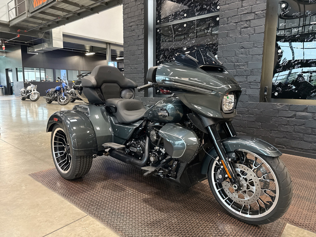 Street Glide® 3 Limited