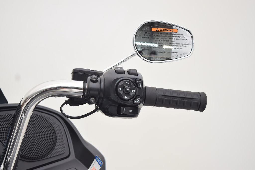 Road Glide®