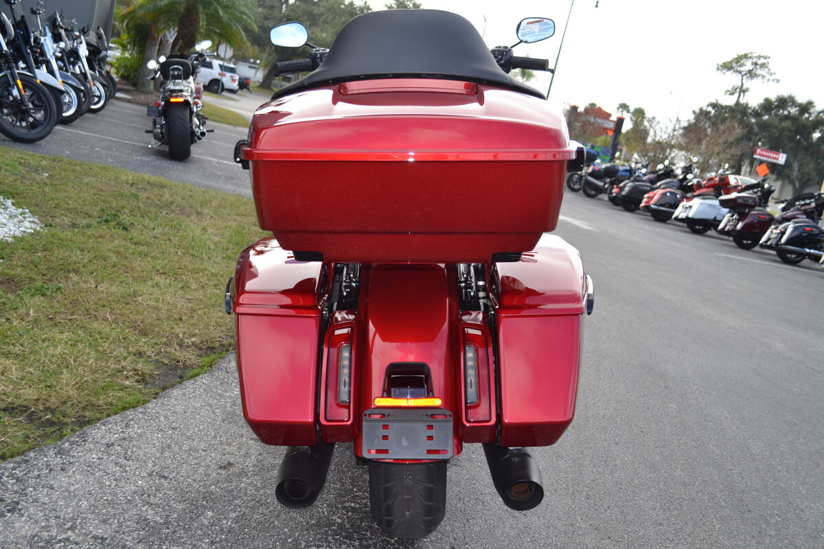 Road Glide®