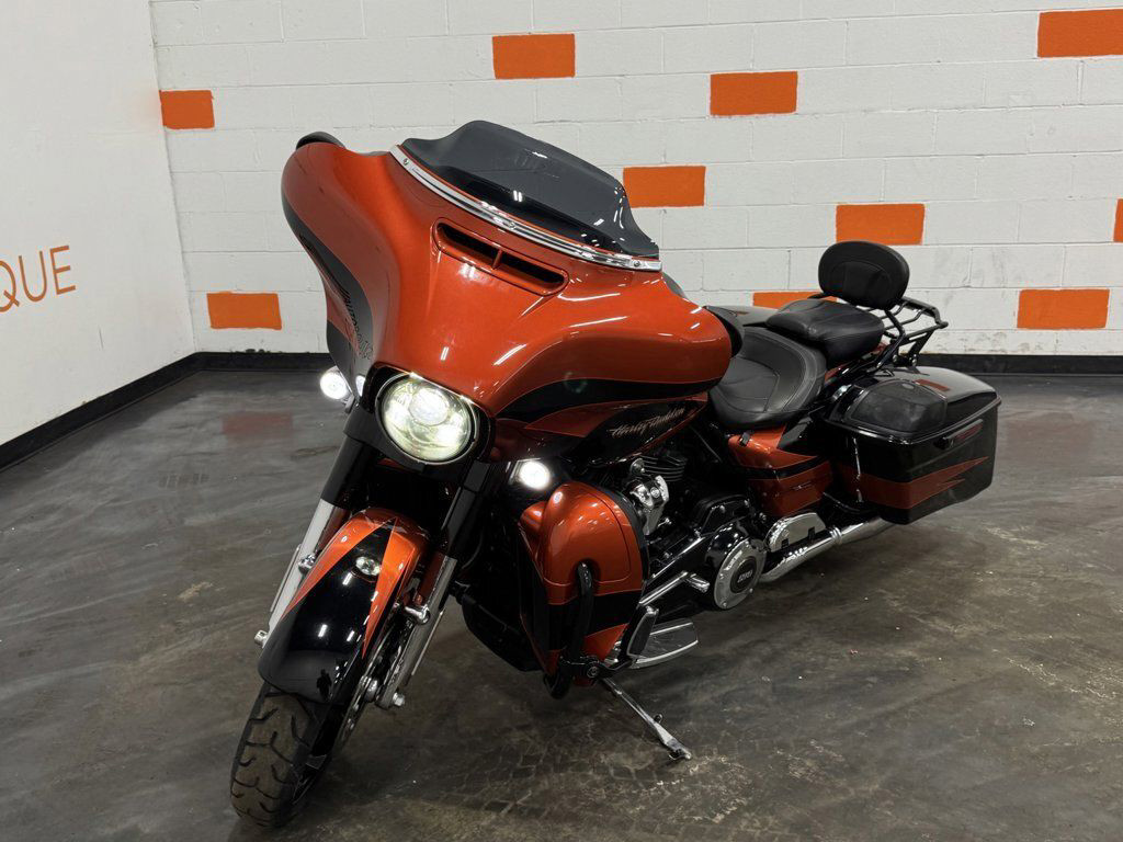 CVO® Street Glide®