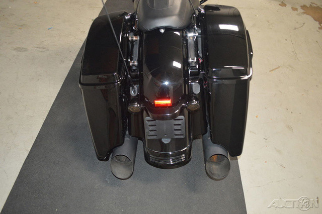 Street Glide® Special