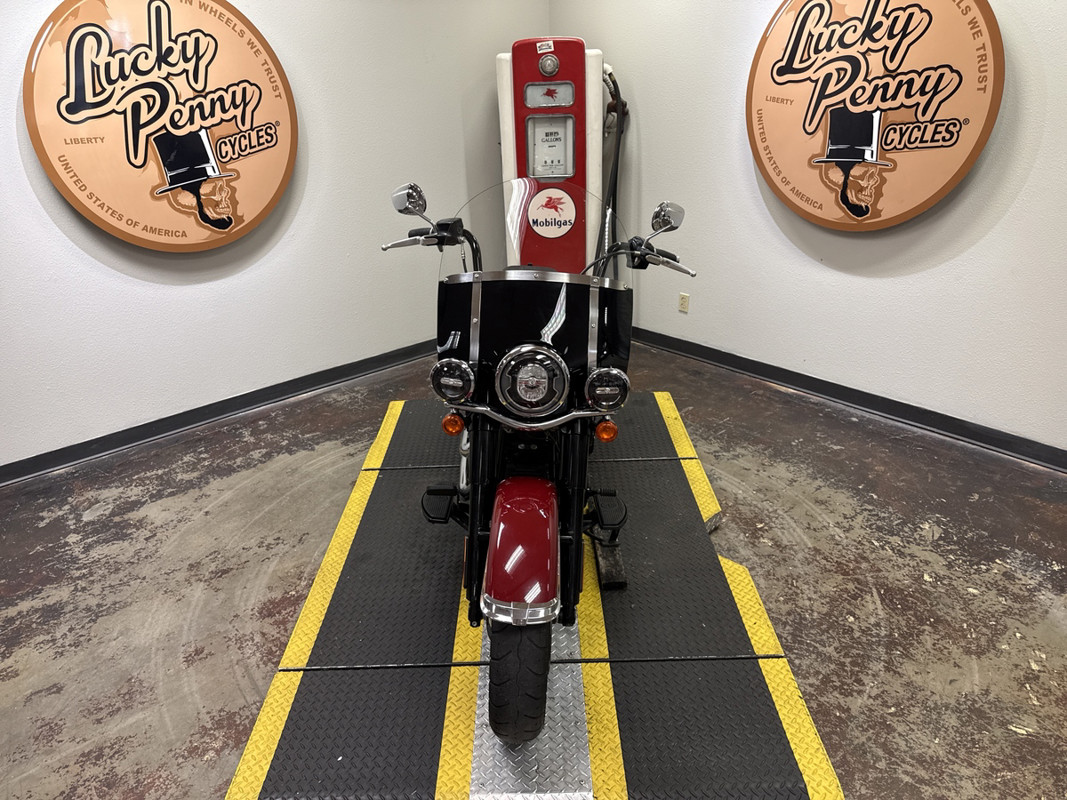 Softail® Heritage Classic 114