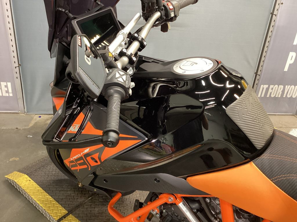 1290 Super Duke GT
