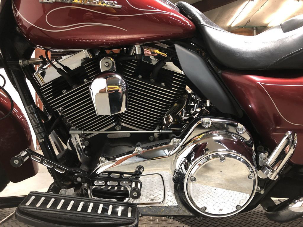 Street Glide®