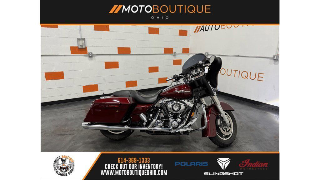 Street Glide®