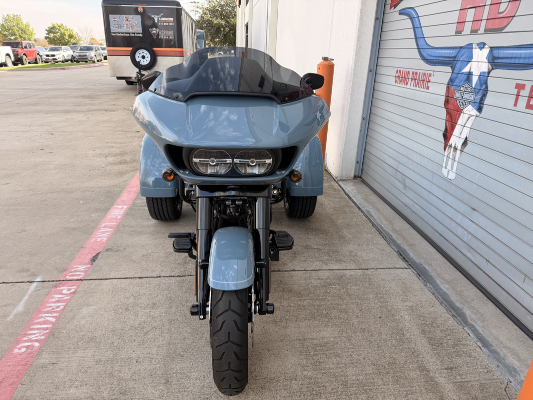Road Glide® 3