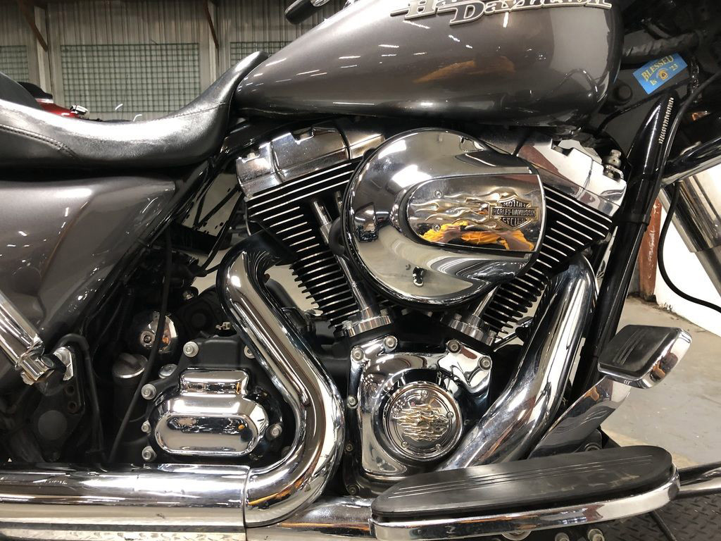 Street Glide®
