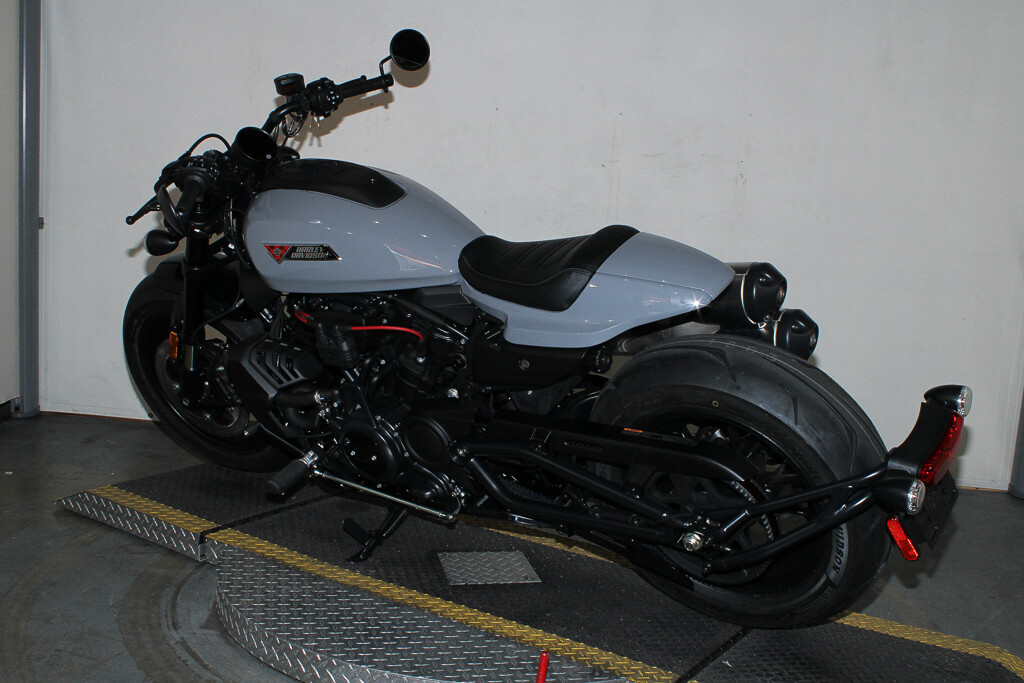 Sportster® S