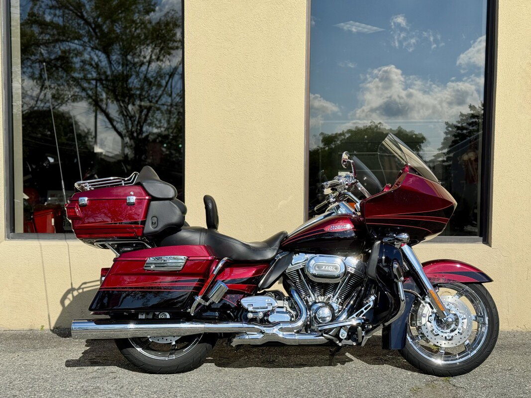 CVO™ Road Glide® Ultra