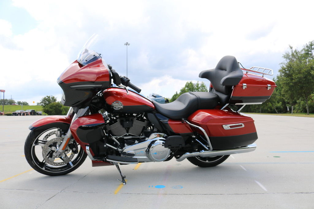 Street Glide® Ultra