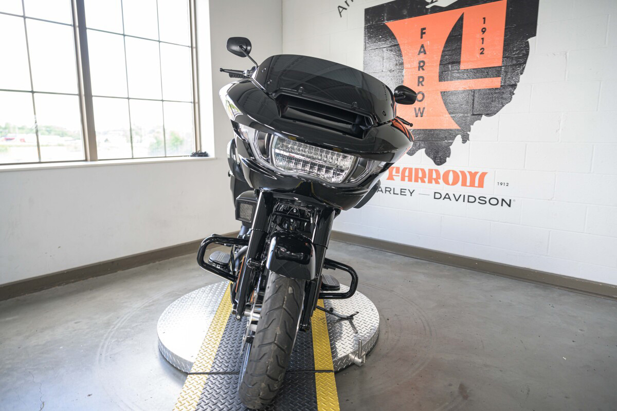 Road Glide®