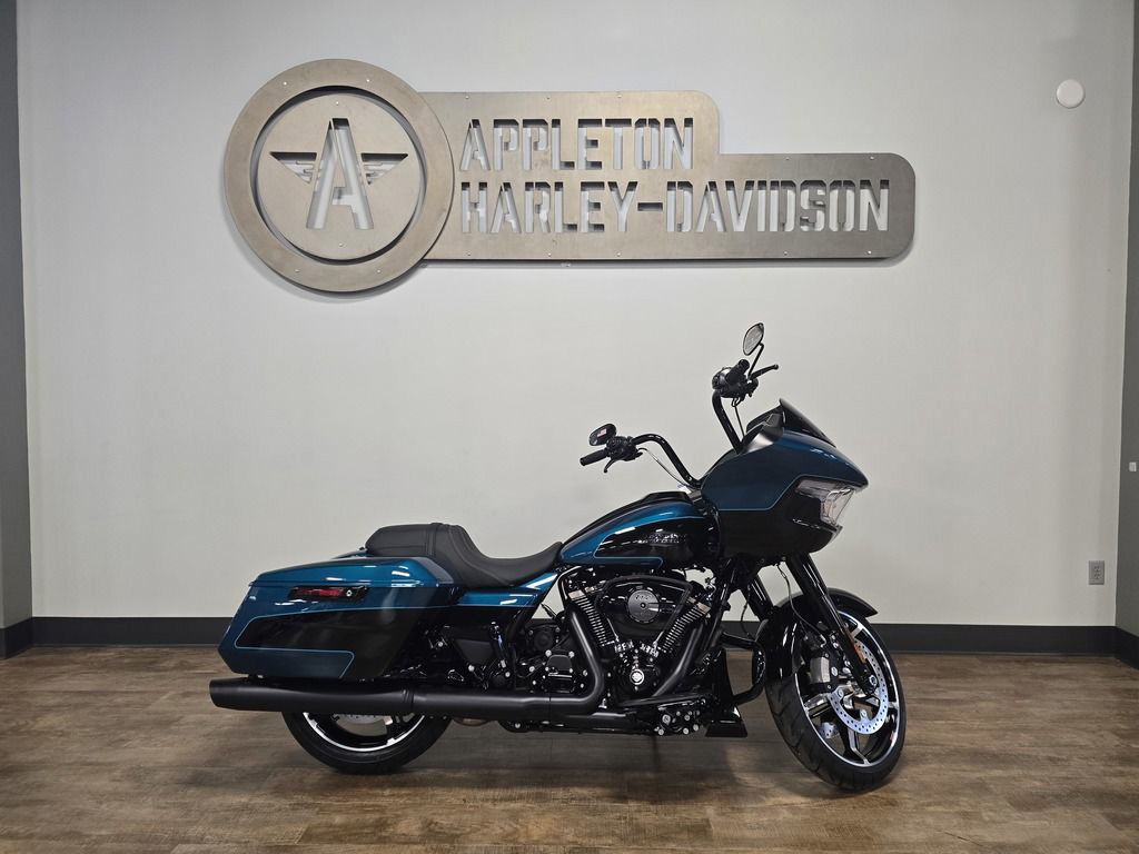Road Glide®