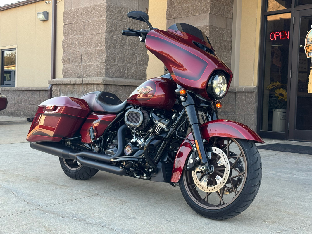 Street Glide® Special