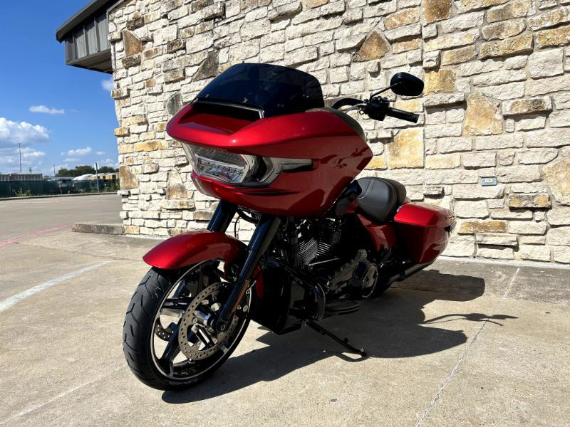 Road Glide®