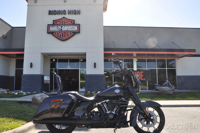 Road King® Special