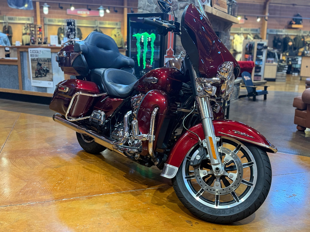 Electra Glide® Ultra Classic® Low