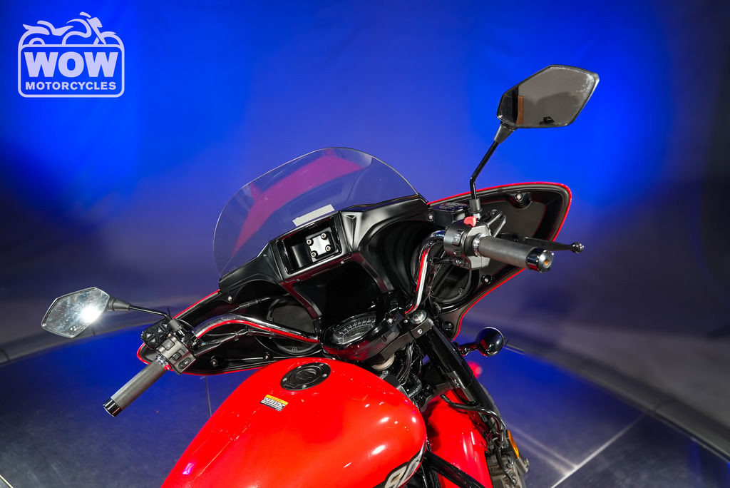 V Star 1300 Deluxe