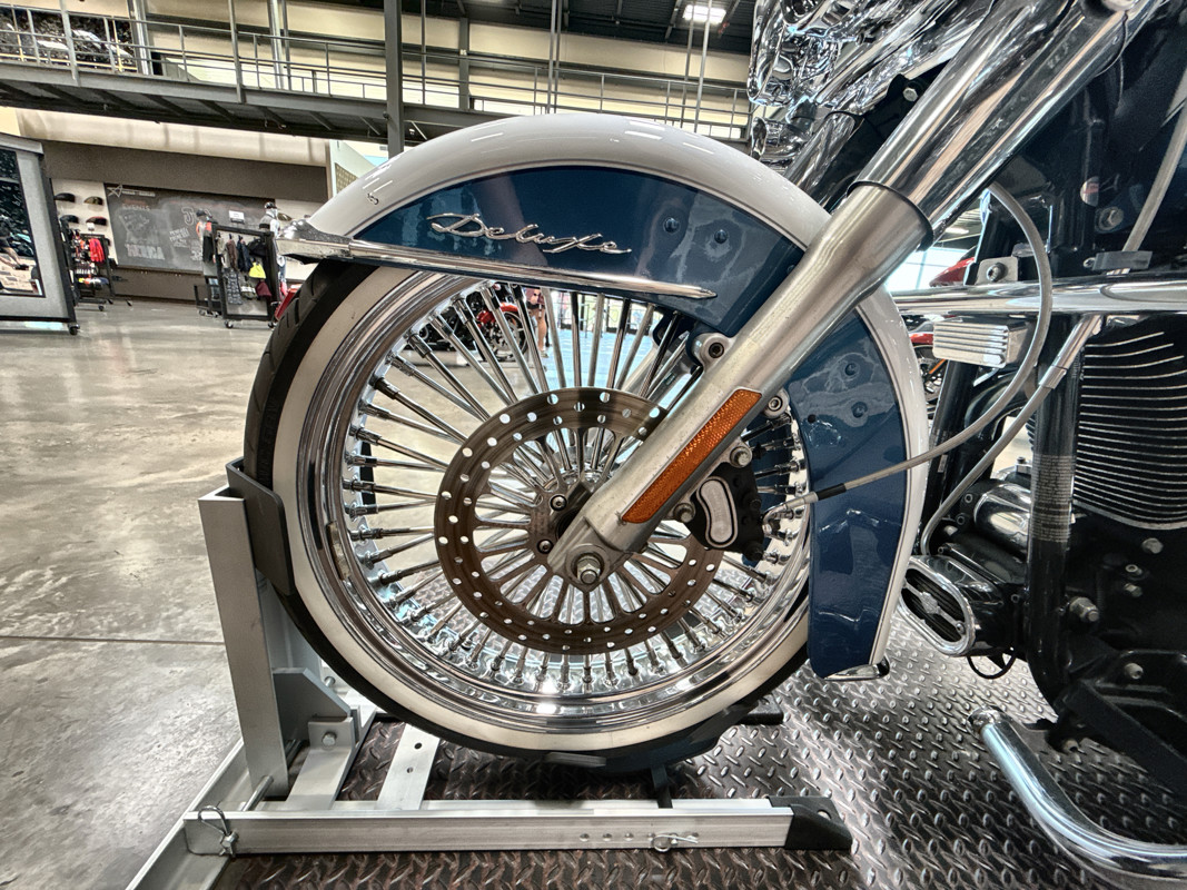 Softail® Deluxe