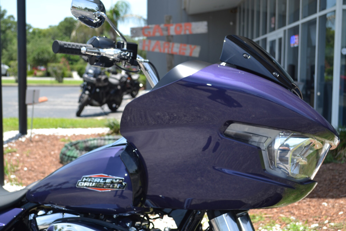 Road Glide®