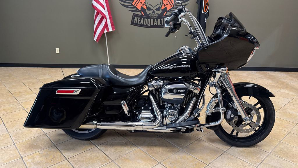 Road Glide®
