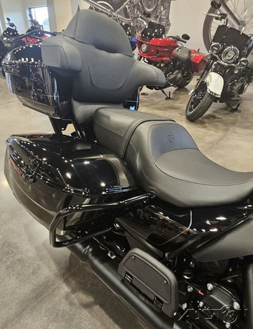 Street Glide® Ultra