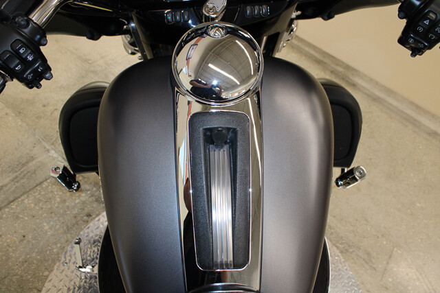 Electra Glide® Ultra Limited® Low