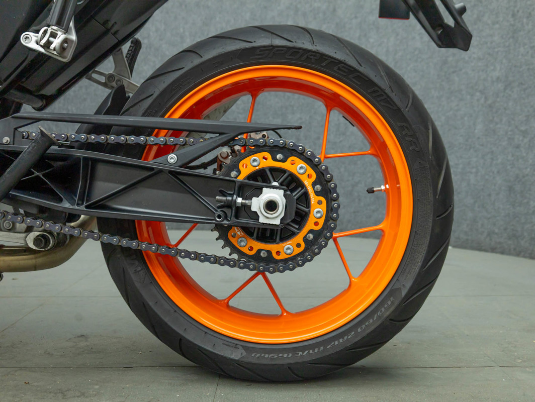 690 Duke
