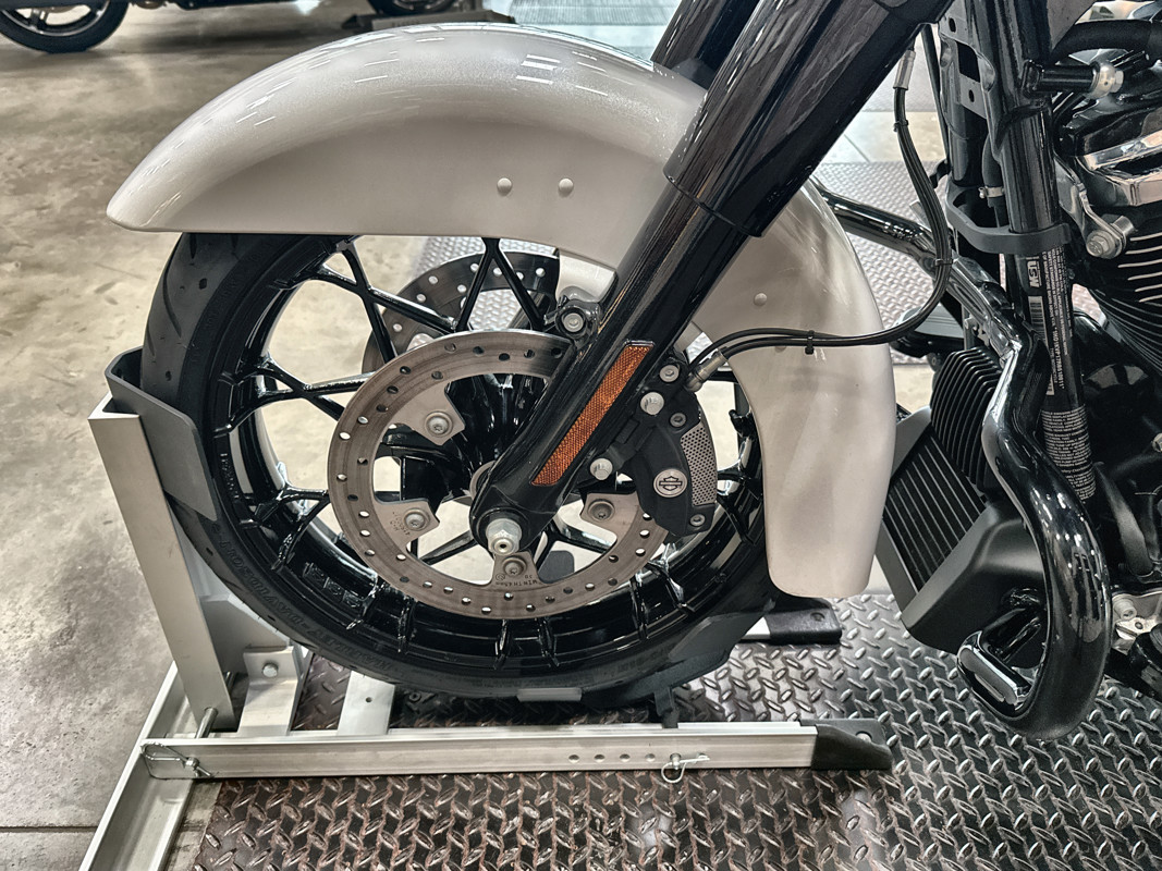 Road King® Special