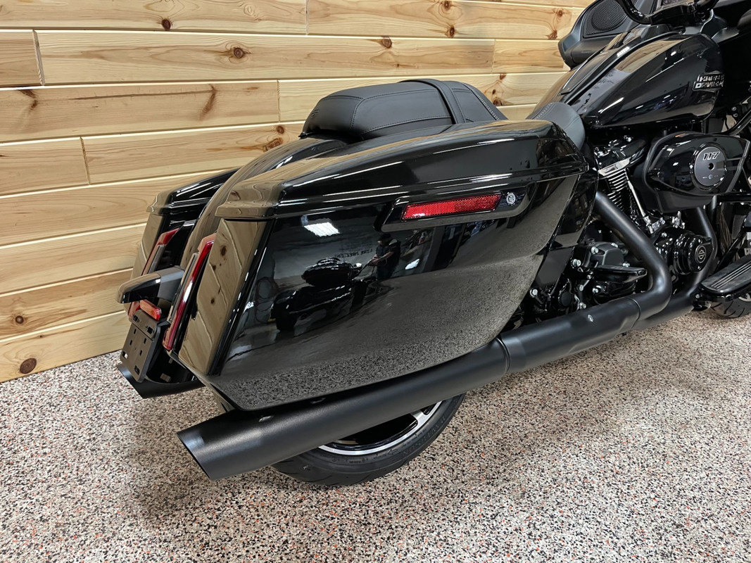 Road Glide®
