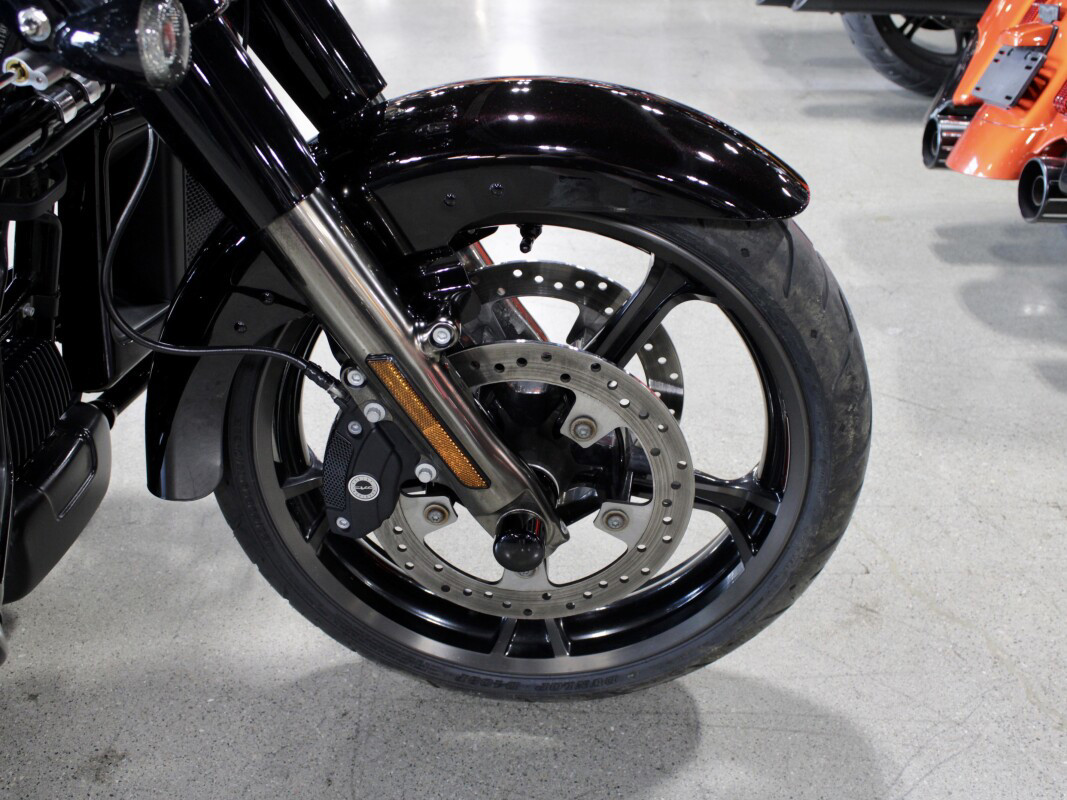 CVO® Tri Glide® Ultra