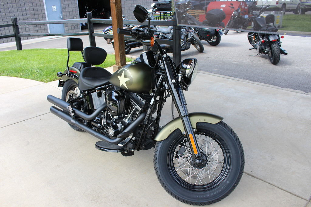 Softail® Slim® S