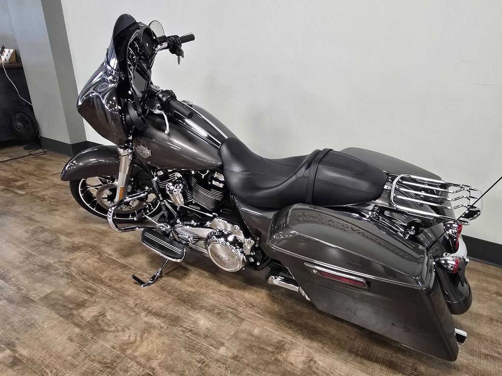 Street Glide® Special