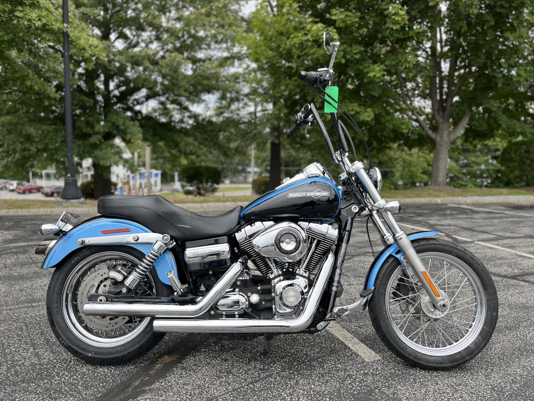 Dyna® Super Glide® Custom