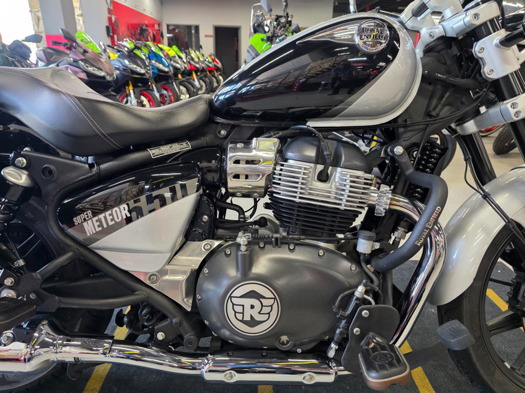 Super Meteor 650