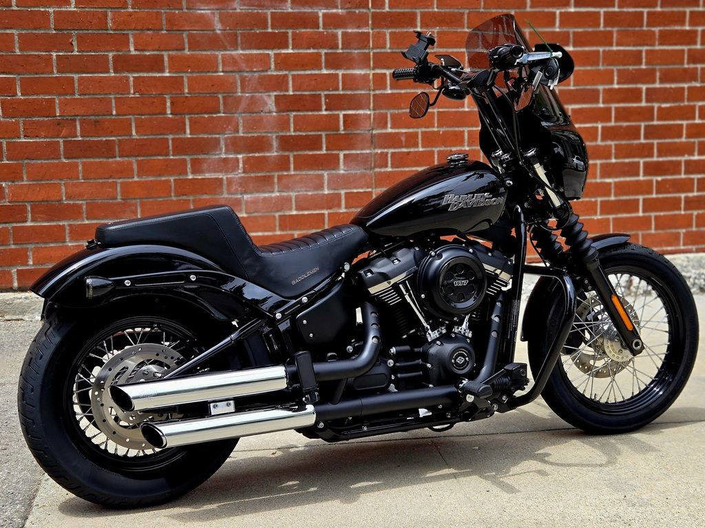 Softail® Street Bob®