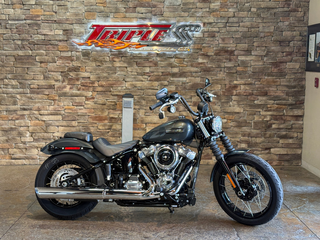 Street Bob®