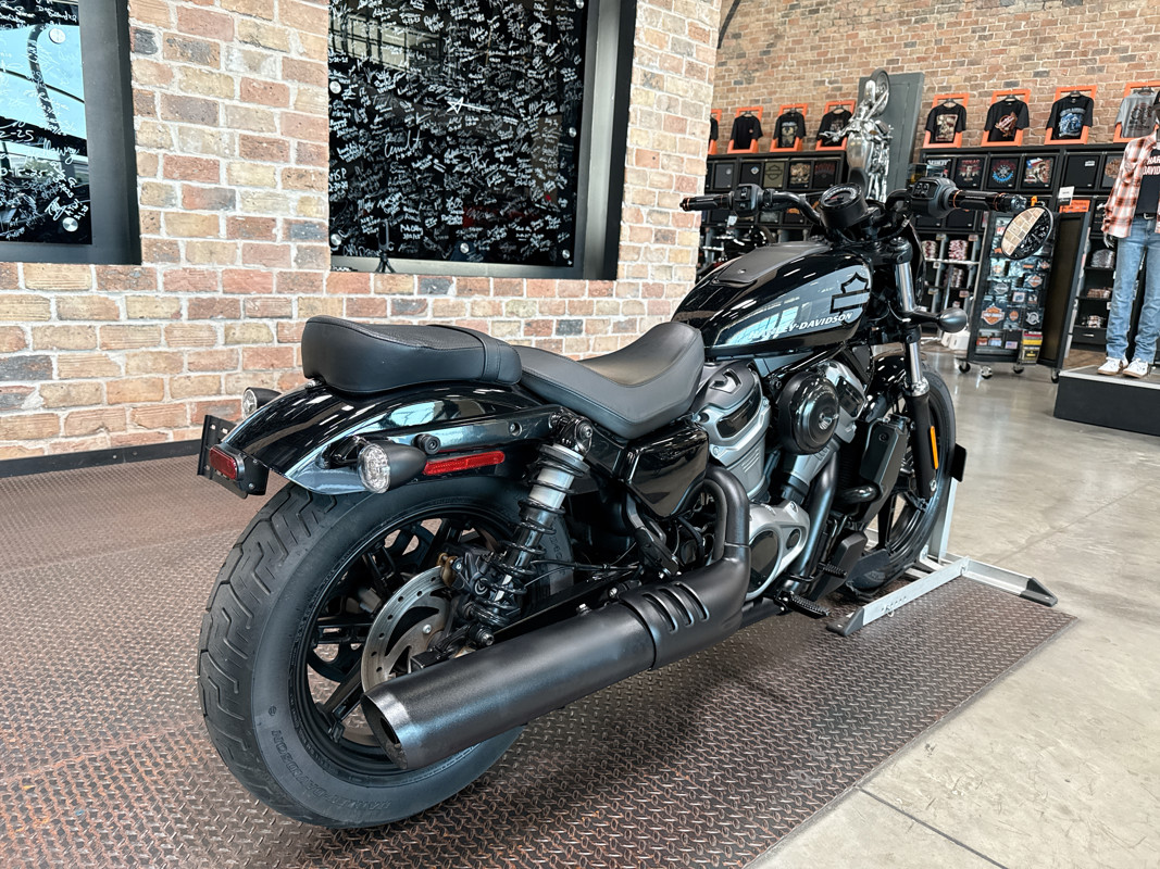 Nightster