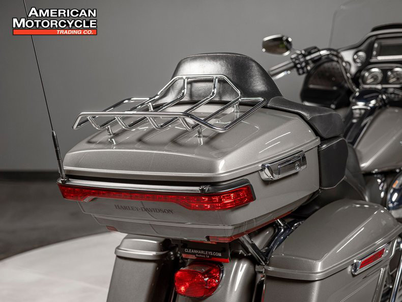 Road Glide® Ultra
