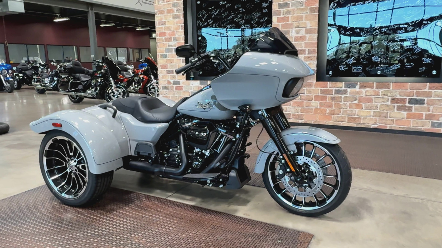 Road Glide® 3