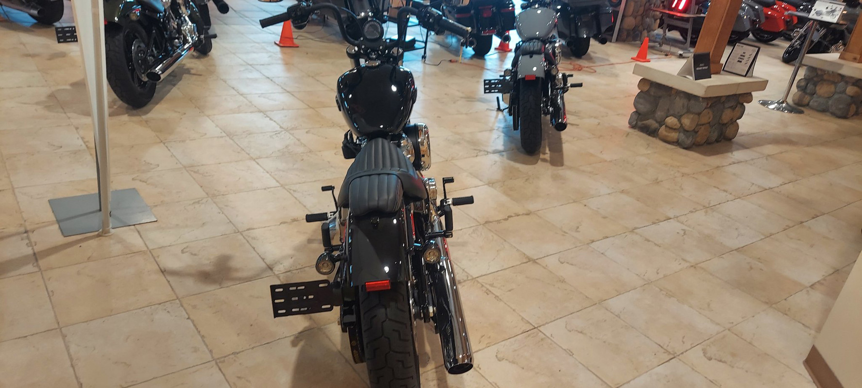 Street Bob®