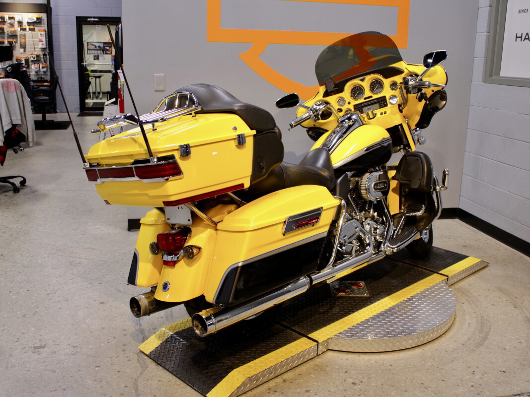 CVO® Ultra Classic® Electra Glide®