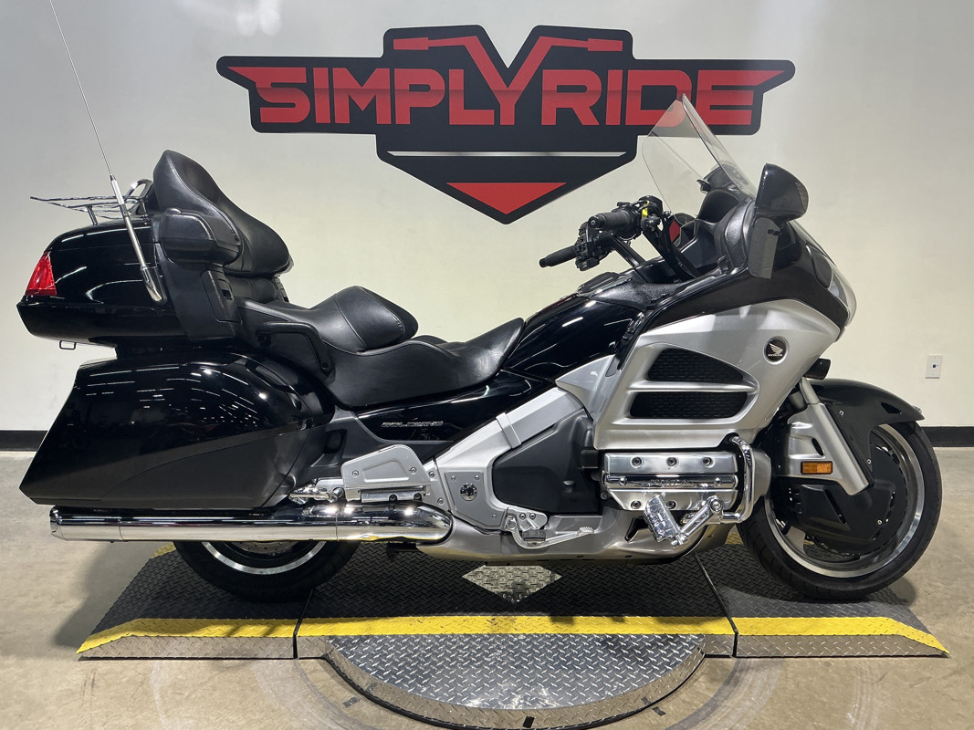 Gold Wing Audio Comfort Navigation XM