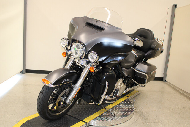 Electra Glide® Ultra Limited® Low