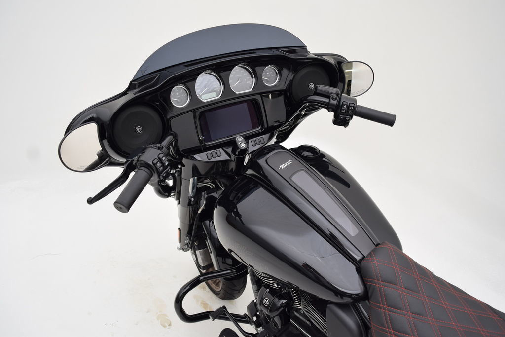 Street Glide® ST