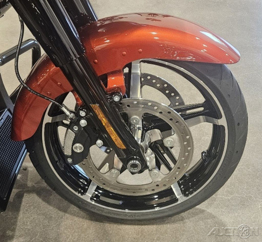 Road Glide®
