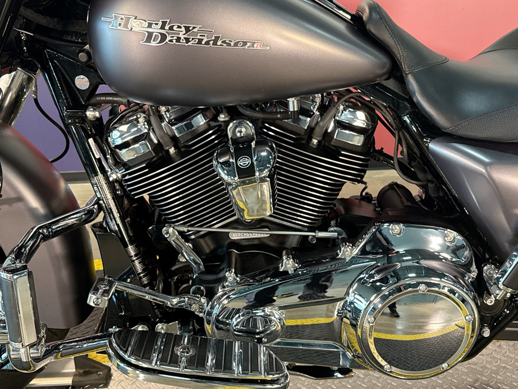 Street Glide® Special